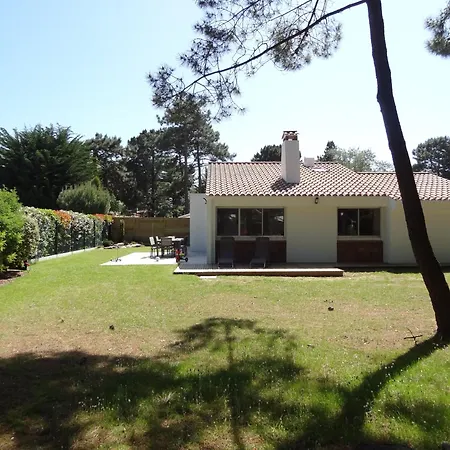 Superbe Maison 4 Chambres, Proche Plage, Au Calme, Avec Wifi - Fr-1-323-375 *