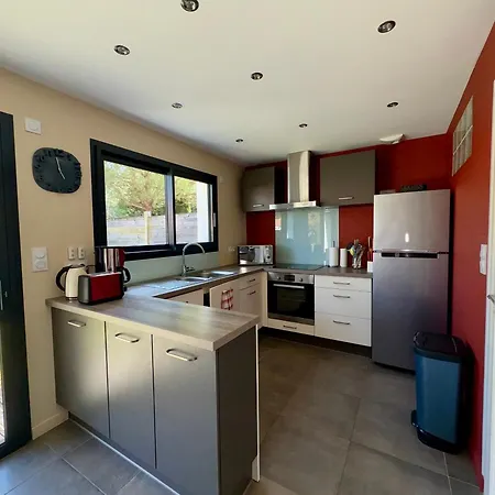 Superbe Maison 4 Chambres, Proche Plage, Au Calme, Avec Wifi - Fr-1-323-375 *