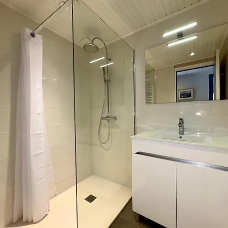 Casa de Férias Superbe Maison 4 Chambres, Proche Plage, Au Calme, Avec Wifi - Fr-1-323-375 *